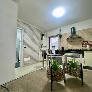 Casa Alessio - Elegante Nel Cuore Di Appartamento